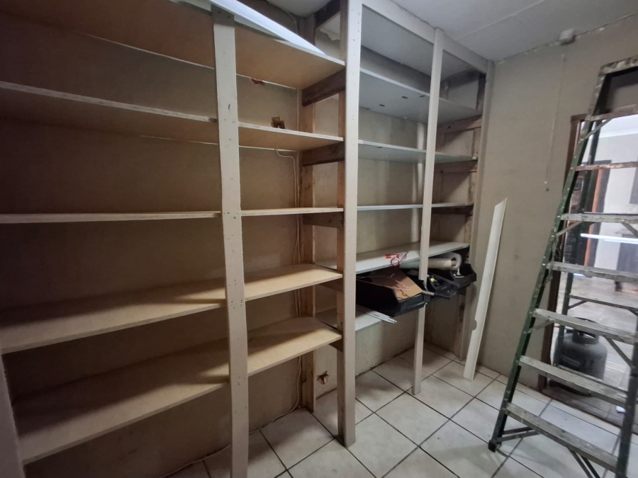 8 Bedroom Property for Sale in Brits Rural North West